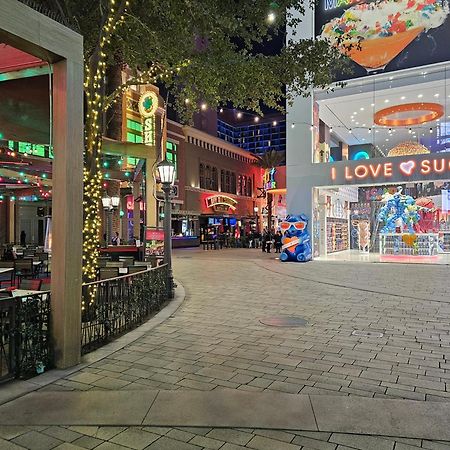 Coolest Bar Hoping Linq Casino Hotel Strip Лас-Вегас Экстерьер фото